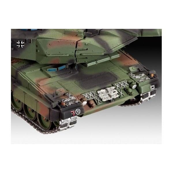 Revell Leopard 2A6/A6M