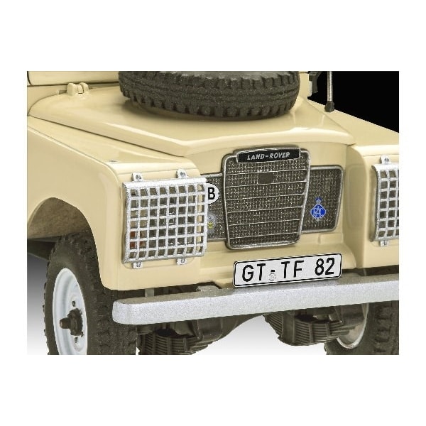 Revell Model Set Land Rover Series III LWB 1:24