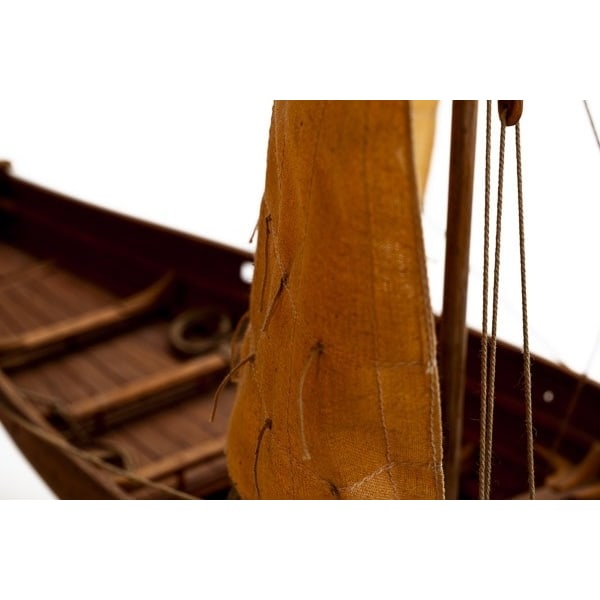 1:25 Roar Ege -Wooden hull