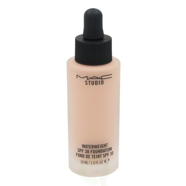 MAC Studio Waterweight Foundation SPF30 30 ml NW18