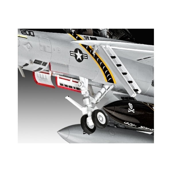 Revell Model Set F/A-18F Super Hornet