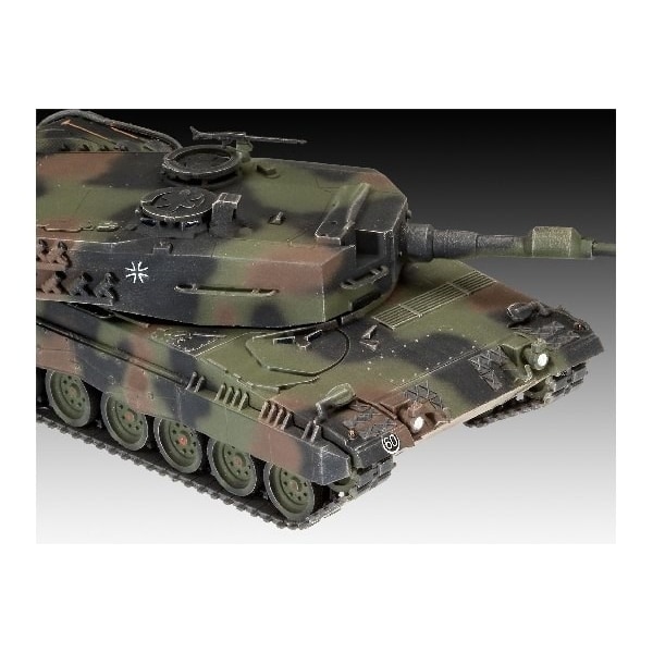 Revell 1:72 SLT 50-3 'Elefant' + Leopard 2A4