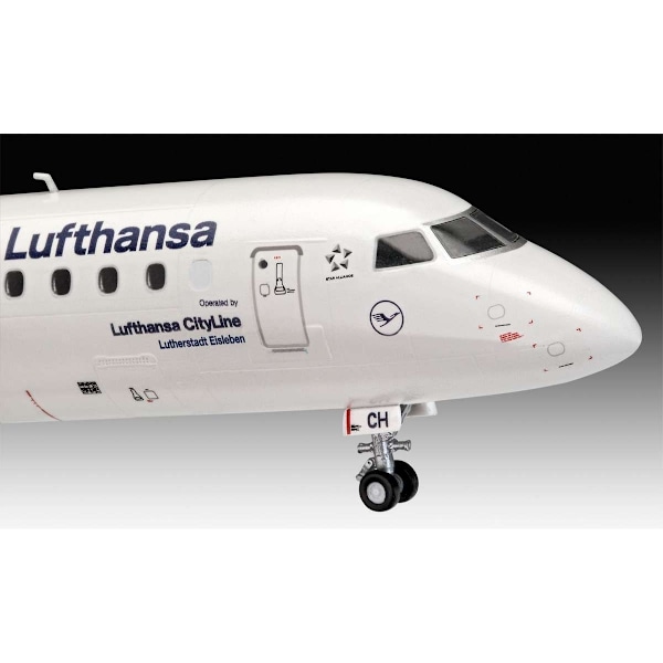 Revell Embraer 190 Lufthansa New Livery