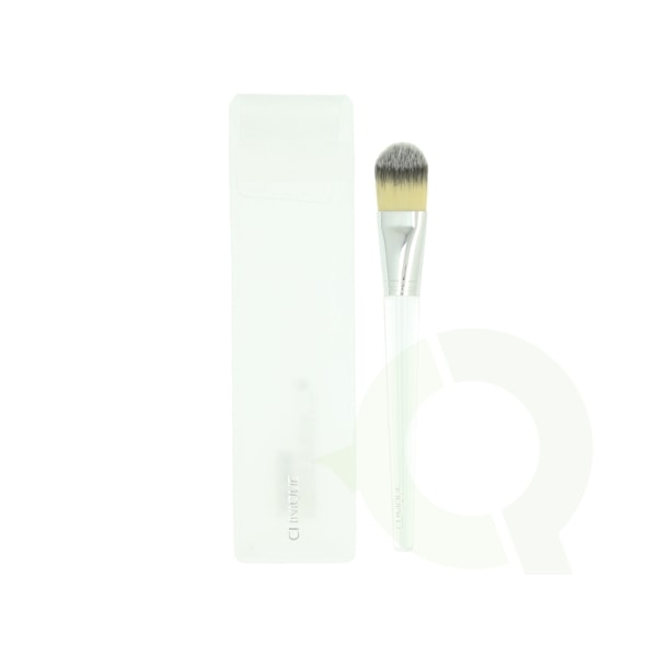 Clinique Foundation Brush 1 Piece