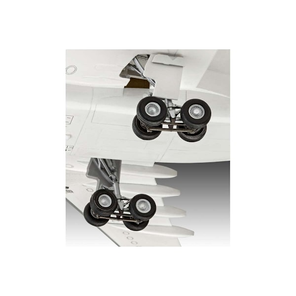 Revell Airbus A330-300 - Lufthansa 'Uusi Livery' 1:144