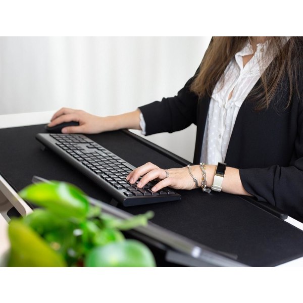 DELTACO Office, extra wide mousepad with fast wireless charger,