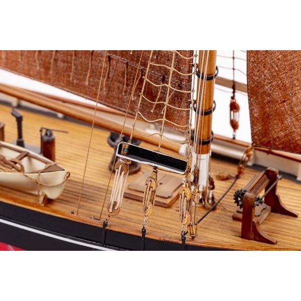 1:50 FD 10 Yawl -Wooden hull