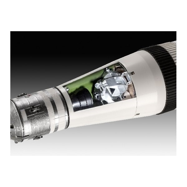 Revell Apollo 11 Saturn V Rocket