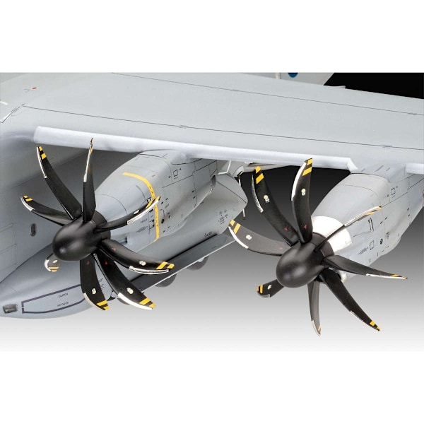 Revell Airbus A400M Atlas ''RAF''