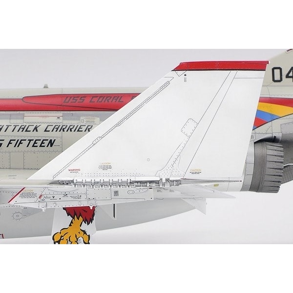 Tamiya 1/48 McDonnell Douglas T F-4B Phantom II T