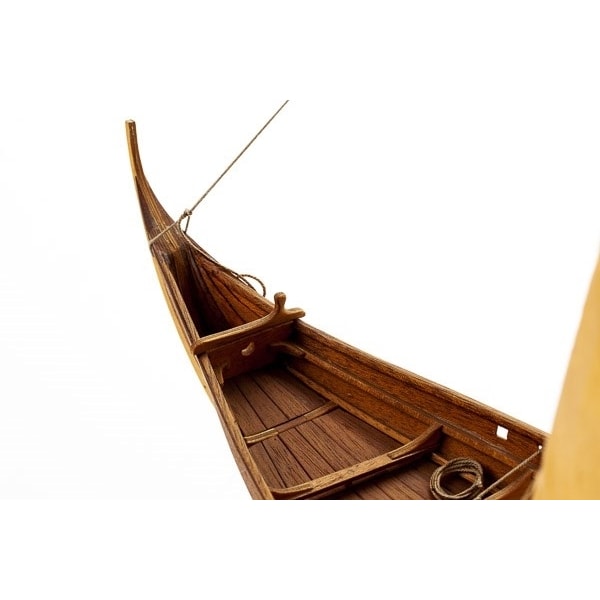 1:25 Roar Ege -Wooden hull