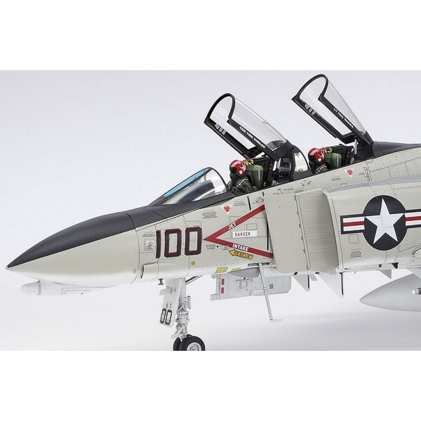 Tamiya 1/48 McDonnell Douglas T F-4B Phantom II T