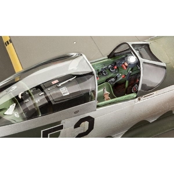 Revell P-51D-5NA Mustang (early version