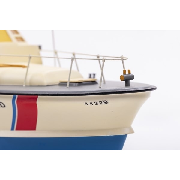 1:40 U.S. Coast Guards - Plastic hull