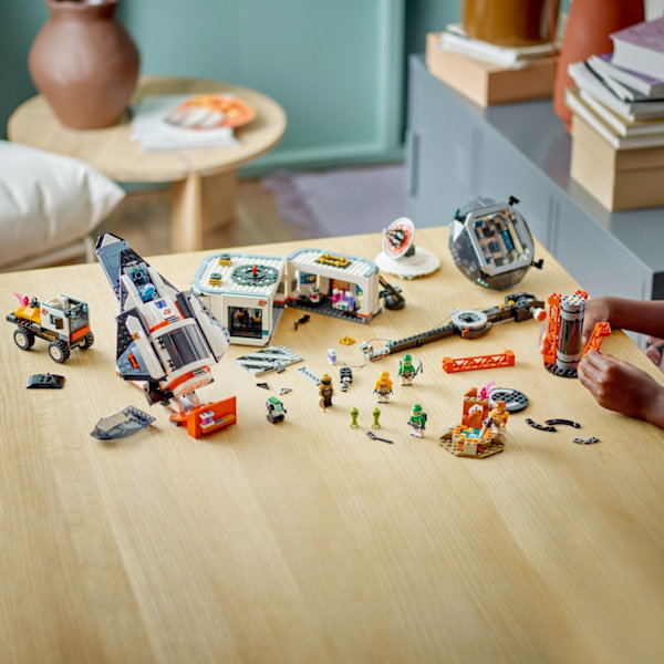 LEGO City Space 60434  - Avaruusasema ja raketin laukaisualusta