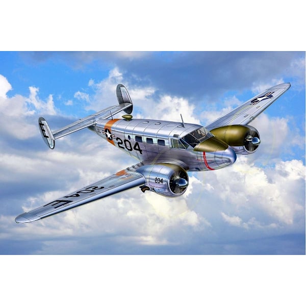 Revell Beechcraft Model 18 1:48