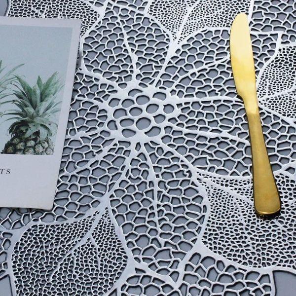 Pyöreät ruokapöydän tabletit, 6 kpl, puristettua vinyyliä, metallinhohtoiset tabletit, ontto hibiskuskukka-tabletit illalliselle