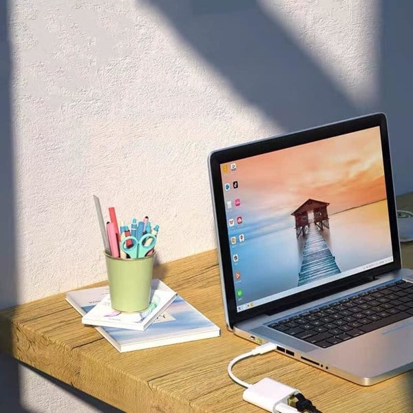 USB-C - RJ45 Ethernet -sovitinkaapeli PD Type-C/Lighting -liitännällä