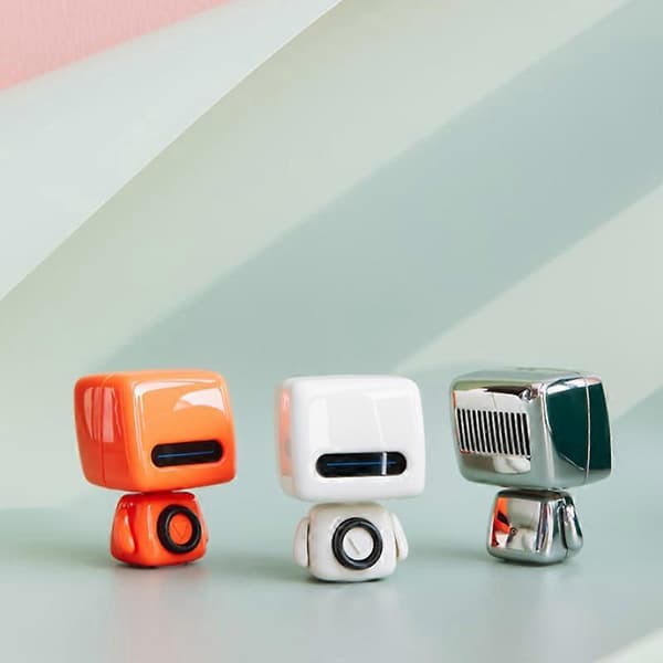 Udsøgt robot bluetooth højttaler mini sød bærbar lille stålkanon trådløs højttaler Silver