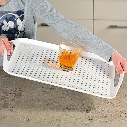Hvit sklisikker plastbrett 45,5 x 32 x 4,5 cm