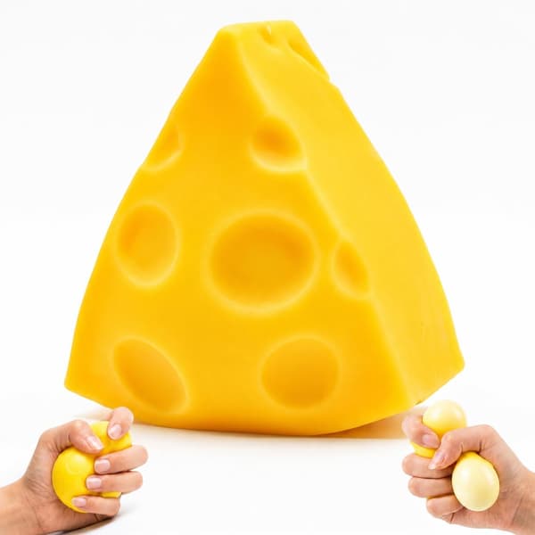 Liten Ost Squishy, Mjuk och Snabb Återhämtning, Icke-klibbig Stressavlastningsleksak Triangular