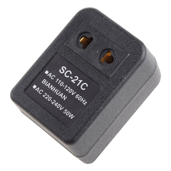 Uusin askelmuunninsovitin 110V US -> 220V US EU Musta 1 kpl