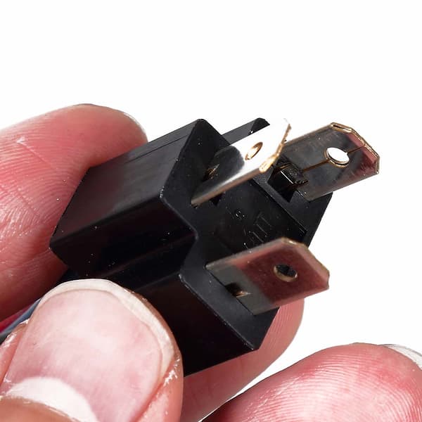 2 st H4 Hanututgångs-kontaktuttag med kabelhärva Tunga adapter