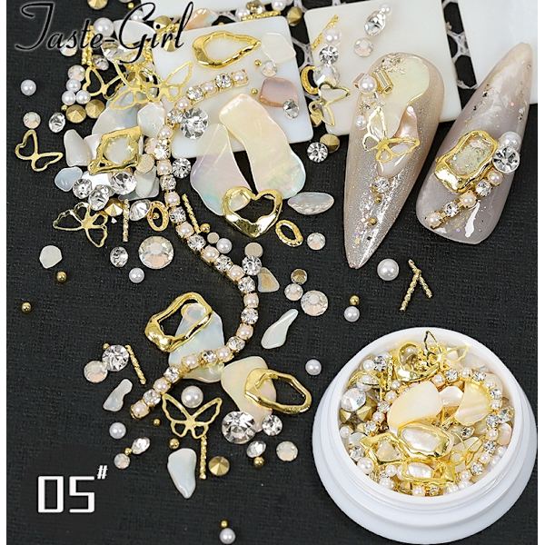 4-pack Shell Nail Art Pearl Diamond Metal Chain Set 01+08+05+10