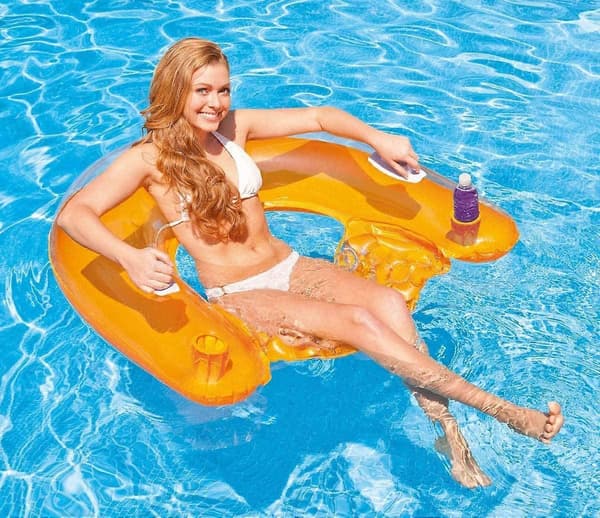 Klassisk oppustelig tømmerflåde pool lounge - (tilfældig farve sendt)