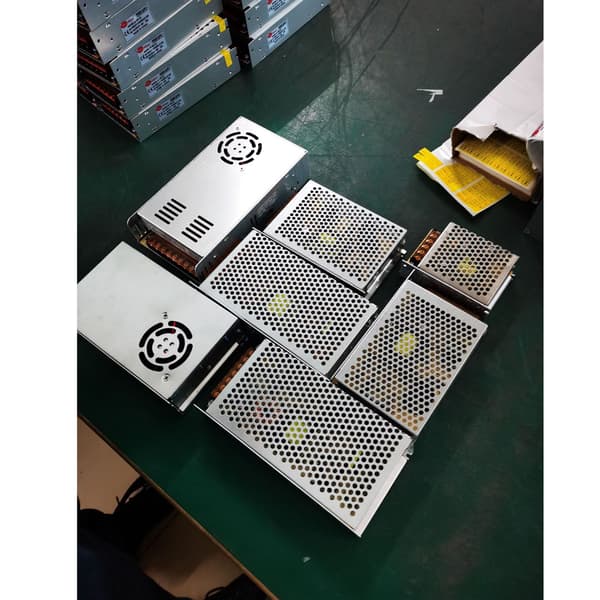12V 10A 120W Switch Mode Strömförsörjning Stabil Spänning Säkerhetsövervakning LED-indikator