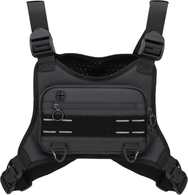 Løbe-/cykelvest/-brysttaske, frontlomme til telefon, 26×21×3cm, sort.