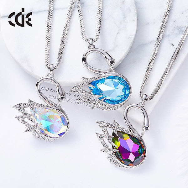 Gem Halsband, Kristallhänge Halsband Birthstone Halsband Swan