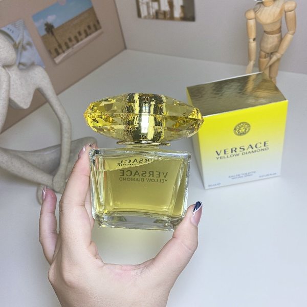 【DENGTU】Versaces Phantom Diamond (Sitriini) 90ml