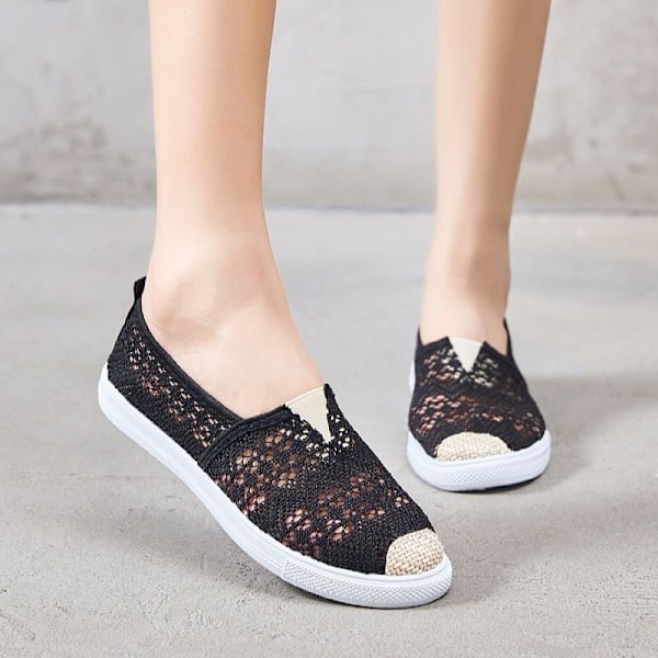 Old Beijing cloth shoes women's breathable soft sole fisherman shoes one-step slip-on flat versatile casual shoes Black 35