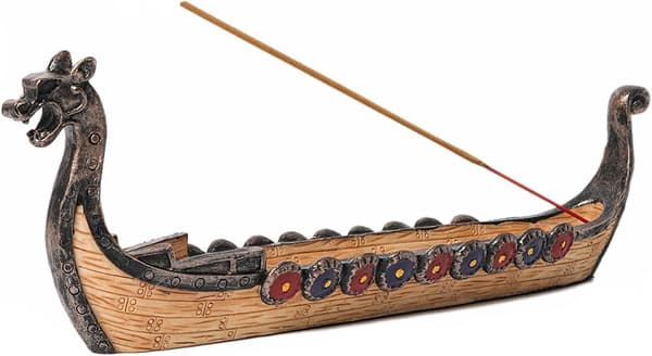 Røkelsesholder formet som en dragebåt eller vikingskip