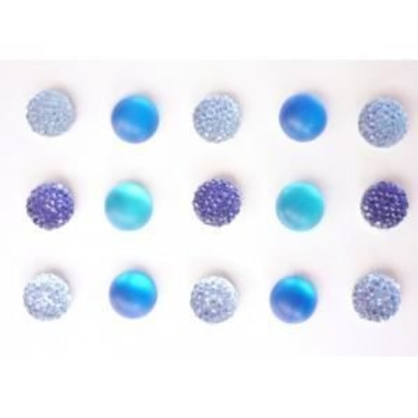 15 st blå frostade självhäftande strass 10 mm