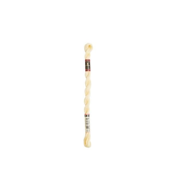 Fil - DMC - Coton Perlé Small N8 - Färg 3823 - 100% bomull - 25 meter Färg nummer 3823