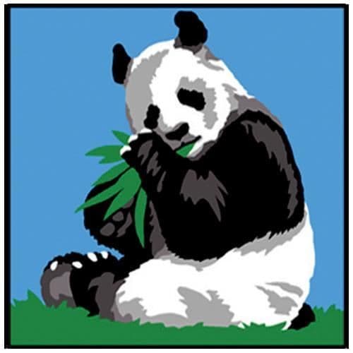 Kit för barn - Panda - tryckt duk med stora hål - ulltrådar ingår - plastnål