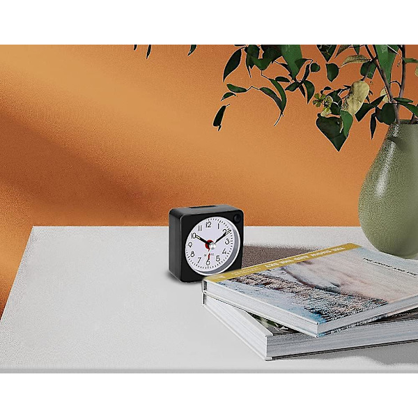 Rejse Analog Vækkeur, Ultra Lille Ur Med Snooze Og Lysfunktion, Super Stille (sort)