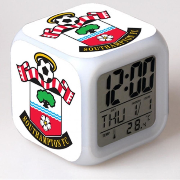 Football League Colorful Väckarklocka, Led Digital Color Changing Square Väckarklocka, Creative Väckarklocka Giveaway Gift (form O)
