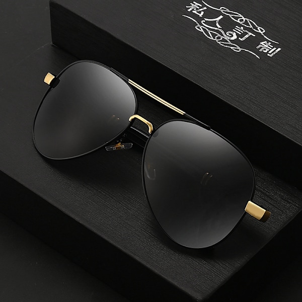 Polarisoidut aurinkolasit Miehet Aurinkolasit Naiset UV-suoja Klassiset Aviator-aurinkolasit Ajolasit Black frame black beam black Gray