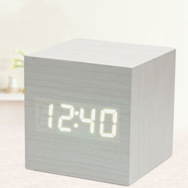 Træ Cube Led Alarm Stemmestyring Digitalt Skrivebord Sengelampe Ur Træ Hurtig Temperatur White