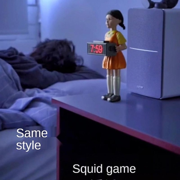 Koreansk squid game med samma väckarklocka Skräckljud Elektronisk träväckarklocka i sovrummet