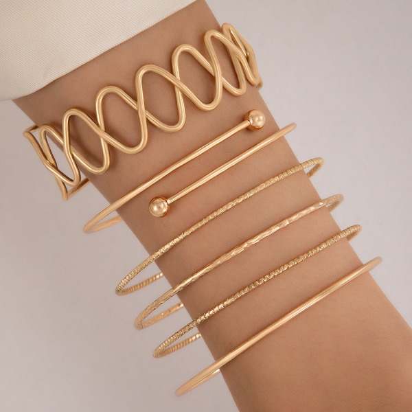 23491-Gylden Mode Dame Vintage Personlig Overdrevet Bredt Ansigt Armbånd Sæt Guld Glossy Uregelmæssigt Armbånd Armbånd 6 Stk Sæt