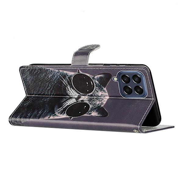 Stötsäkert cover för Samsung Galaxy M53 5g, mönsterutskrift Pu läder phone case Stativ plånbok med rem Glasses Cat