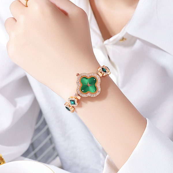 GD278 Grön kvinnors klöver form yta Diamond Encrusted armband Fashion Quartz Watch Green