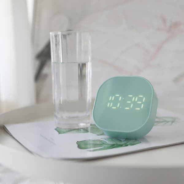Digital väckarklocka, multifunktionell magnetisk led smart sensor Söt väckarklocka för barn green