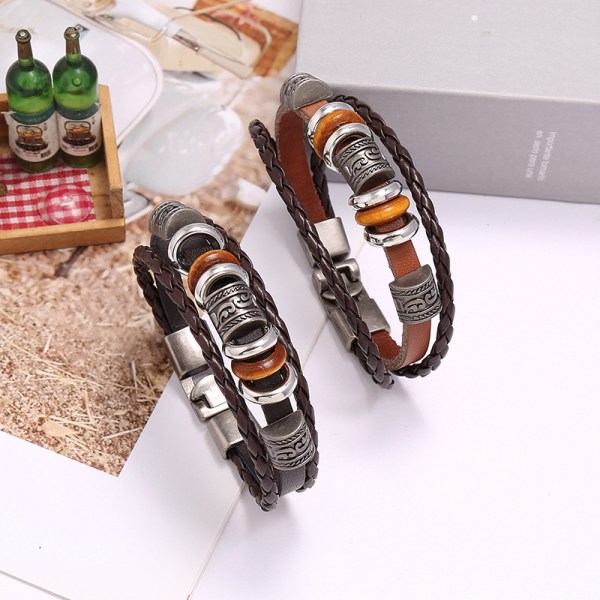 Enkla handgjorda pärlformade flerlagers läderarmband Europa och USA modepopulära herrsmycken med presentask DK038 light brown