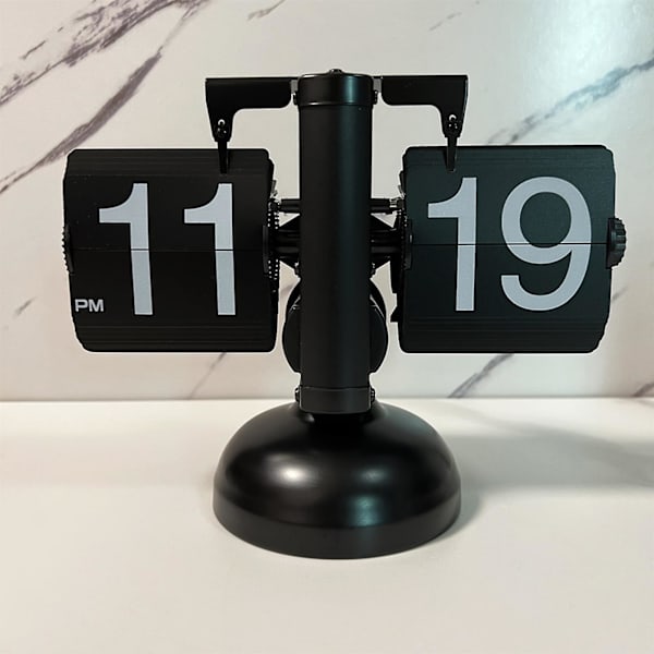 Automatisk flip digital klocka 24 timmars bord rostfritt stål Enkelfot Vänd sida för hem sovrum Vardagsrum Kontor Skrivbord Dekoration Present White
