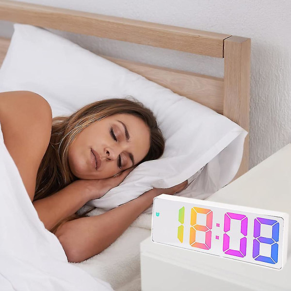 Farverigt Skrift Alarm Clock Sengelampe Stort Display Stor Skrift Soveværelse LED Alarm Clock, Elektronisk Bordur med Temperaturvisning